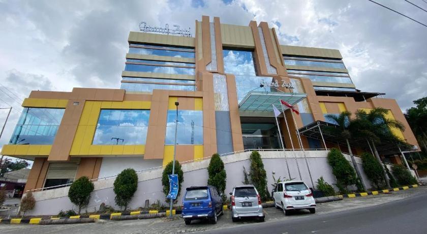 Horison Hotel Pematang Siantar מראה חיצוני תמונה