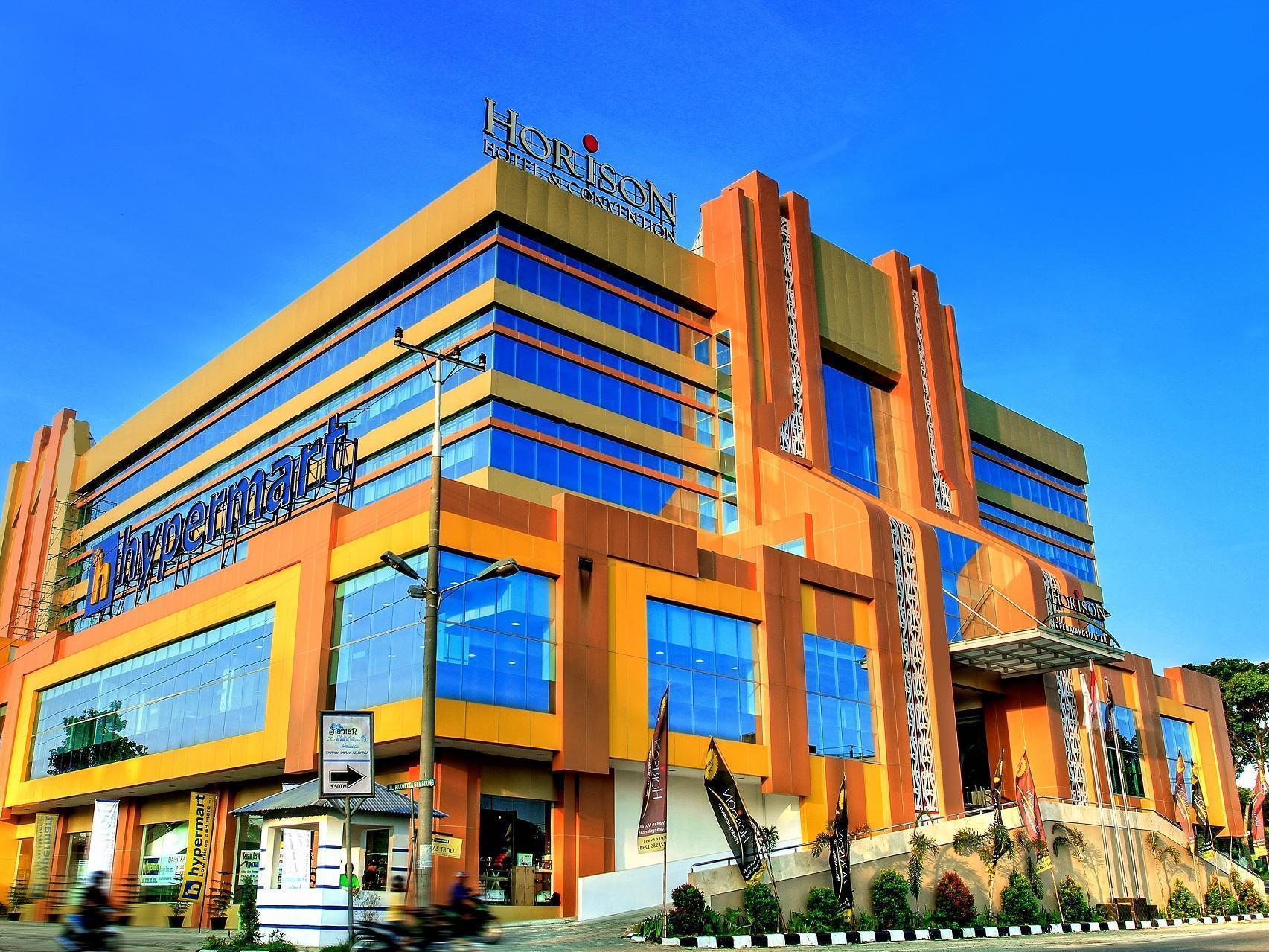Horison Hotel Pematang Siantar מראה חיצוני תמונה